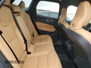 2020 Volvo XC60 Momentum с VIN YV4102RK1L1561825, выставлен на аукционе Copart как лот 47532685 с пробегом 82 337 миль миль и Списание • Salvage title. История ставок и продаж доступна на DreamBid. Изображение 11.