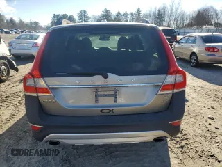 2014 Volvo XC70 T6 with VIN YV4902BZXE1178267, listed as a Copart auction lot 83909554 with 155,727 mi miles and Clean Title. Bid and sale history available at DreamBid. Image 6.