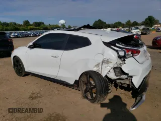 2019 Hyundai Veloster Turbo R-Spec with VIN KMHTH6AB0KU013864, listed as a Copart auction lot 69713173 with 60,523 mi miles. Bid and sale history available at carsss.com. Image 2.
