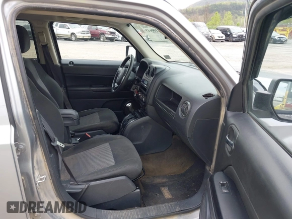 2016 Jeep Patriot Sport with VIN 1C4NJRBB0GD763788, listed as a IAAI auction lot 42100643 with 135,241 mi miles and . Bid and sale history available at carsss.com. Image 5.