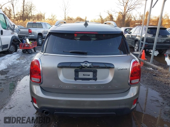 2019 MINI Countryman Cooper with VIN WMZYS7C58K3F47079, listed as a IAAI auction lot 41394707 with 48,917 mi miles. Bid and sale history available at carsss.com. Image 16.