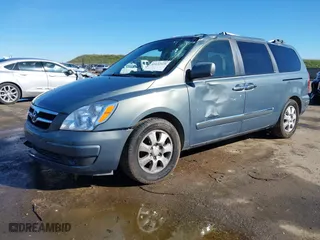 2007 Hyundai Entourage GLS with VIN KNDMC233176033493, listed as a IAAI auction lot 41632329 with NaN miles. Bid and sale history available at carsss.com. Image 17.