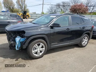 2024 GMC Terrain SLE z VIN 3GKALMEG7RL265589, wystawiony jako Copart lot #53650485 z przebiegiem 1231 mil mil oraz Szkody całkowita. Historia ofert i sprzedaży dostępna na DreamBid. Obrazek 1.