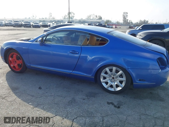 2004 Bentley Continental GT GT z VIN SCBCR63W74C022462, wystawiony jako IAAI lot #41586694 z przebiegiem 36 966 mil mil oraz . Historia ofert i sprzedaży dostępna na DreamBid. Obrazek 19.