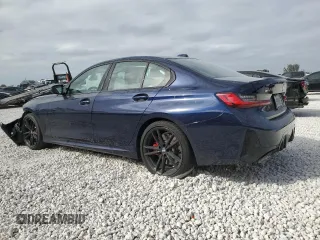 2024 BMW 3 Series M340i xDrive with VIN 3MW49FF02R8E70970, listed as a Copart auction lot 84431924 with 12,286 mi miles and Salvage Title. Bid and sale history available at carsss.com. Image 2.