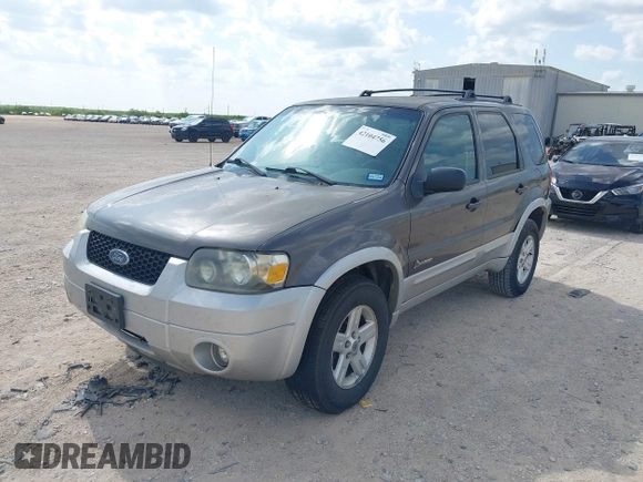 2005 Ford Escape Hybrid with VIN 1FMCU95H55KC07544, listed as a IAAI auction lot 42104756 with 250,109 mi miles and . Bid and sale history available at DreamBid. Image 2.
