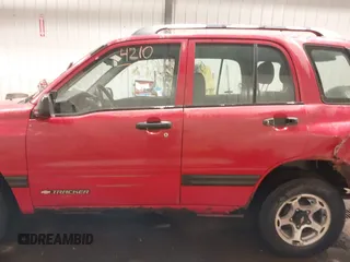 2001 Chevrolet Tracker z VIN 2CNBJ13C116953953, wystawiony jako IAAI lot #42107350 z przebiegiem 185 898 mil mil oraz . Historia ofert i sprzedaży dostępna na DreamBid. Obrazek 14.