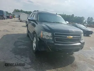 2012 Chevrolet Tahoe LT z VIN 1GNSCBE03CR259836, wystawiony jako Copart lot #60796305 z przebiegiem 258 387 mil mil oraz Szkoda całkowita • Salvage title. Historia ofert i sprzedaży dostępna na DreamBid. Obrazek 14.