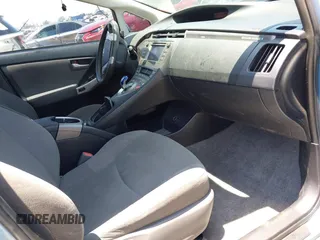 2014 Toyota Prius z VIN JTDKN3DP1E3052679, wystawiony jako IAAI lot #42506746 z przebiegiem 352 074 mil mil oraz . Historia ofert i sprzedaży dostępna na DreamBid. Obrazek 5.