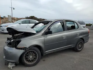 2003 Toyota ECHO z VIN JTDBT123435045186, wystawiony jako Copart lot #43257715 z przebiegiem Nie podano mil oraz Szkoda całkowita • Salvage title. Historia ofert i sprzedaży dostępna na DreamBid. Obrazek 1.
