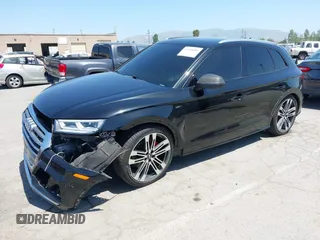 2018 Audi SQ5 Premium Plus z VIN WA1A4AFY0J2062719, wystawiony jako IAAI lot #42200681 z przebiegiem 65 320 mil mil oraz . Historia ofert i sprzedaży dostępna na DreamBid. Obrazek 2.