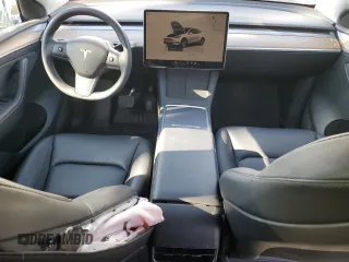 2023 Tesla Model Y Long Range z VIN 7SAYGDEE5PF785124, wystawiony jako Copart lot #56553785 z przebiegiem 31 341 mil mil oraz Szkoda całkowita • Salvage title. Historia ofert i sprzedaży dostępna na DreamBid. Obrazek 8.