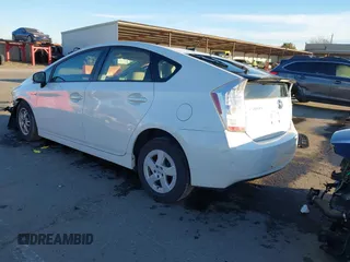2010 Toyota Prius II with VIN JTDKN3DUXA0132970, listed as a IAAI auction lot 41319116 with 127,266 mi miles. Bid and sale history available at carsss.com. Image 3.