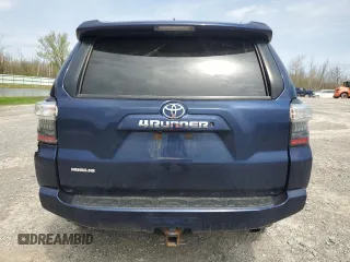 2018 Toyota 4Runner SR5 z VIN JTEBU5JR6J5508190, wystawiony jako Copart lot #55015315 z przebiegiem Nie podano mil oraz Szkoda całkowita • Salvage title. Historia ofert i sprzedaży dostępna na DreamBid. Obrazek 6.