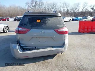 2015 Toyota Sienna XLE with VIN 5TDYK3DCXFS616362, listed as a IAAI auction lot 38882716 with Not Provided miles and . Bid and sale history available at DreamBid. Image 15.