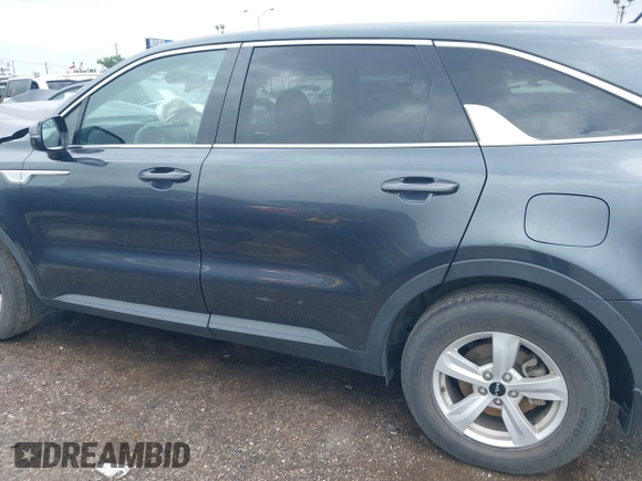 2022 Kia Sorento LX with VIN 5XYRG4LC8NG116399, listed as a IAAI auction lot 42074234 with 58,217 mi miles and . Bid and sale history available at DreamBid. Image 14.