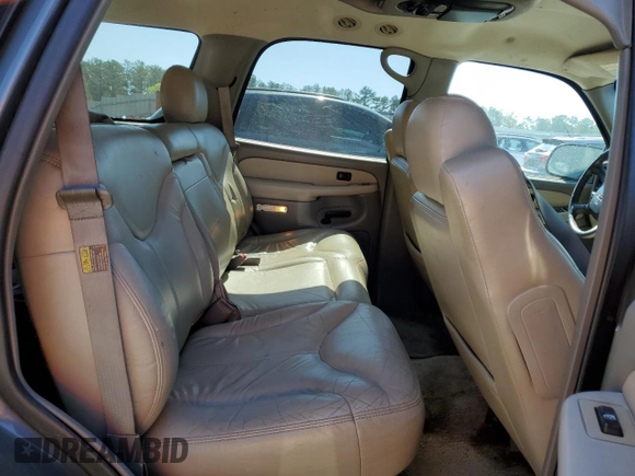 2002 GMC Yukon SLE z VIN 1GKEC13V92R139024, wystawiony jako Copart lot #42669825 z przebiegiem 429 527 mil mil oraz Szkoda całkowita • Salvage title. Historia ofert i sprzedaży dostępna na DreamBid. Obrazek 11.