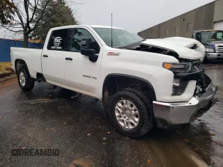 2021 Chevrolet Silverado 3500HD Work Truck with VIN 1GC4YSEY8MF116263, listed as a Copart auction lot 72795074 with 85,852 mi miles and Salvage Title. Bid and sale history available at carsss.com. Image 4.