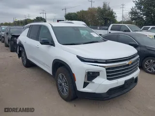 2024 Chevrolet Traverse FWD LT with VIN 1GNERGKS4RJ200591, listed as a IAAI auction lot 40743893 with 1,324 mi miles. Bid and sale history available at carsss.com. Image 1.