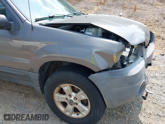 2006 Ford Escape XLT с VIN 1FMYU93106KB08157, выставлен на аукционе IAAI как лот 42471588 с пробегом Не указан миль и . История ставок и продаж доступна на DreamBid. Изображение 16.
