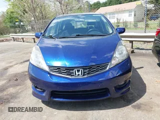2013 Honda Fit Sport with VIN JHMGE8H57DC067048, listed as a IAAI auction lot 41939330 with 111,368 mi miles. Bid and sale history available at carsss.com. Image 12.