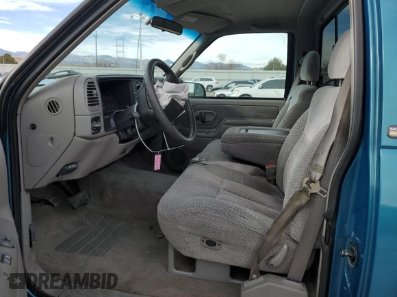 1998 Chevrolet Silverado 1500 with VIN 1GCEK14R1WZ263424, listed as a Copart auction lot 81966434 with 96,078 mi miles and Salvage Title. Bid and sale history available at DreamBid. Image 7.