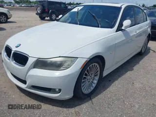 2011 BMW 3 Series 328i z VIN WBAPH7G58BNN07149, wystawiony jako IAAI lot #42514285 z przebiegiem 120 534 mil mil oraz . Historia ofert i sprzedaży dostępna na DreamBid. Obrazek 2.