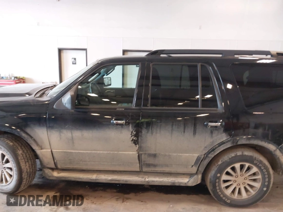 2017 Ford Expedition XLT z VIN 1FMJU1JT4HEA46965, wystawiony jako IAAI lot #41961210 z przebiegiem 157 377 mil mil oraz . Historia ofert i sprzedaży dostępna na DreamBid. Obrazek 14.