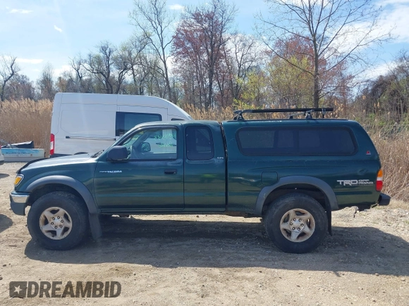 2003 Toyota Tacoma with VIN 5TEWN72N53Z185860, listed as a IAAI auction lot 41929543 with 324,407 mi miles. Bid and sale history available at carsss.com. Image 14.