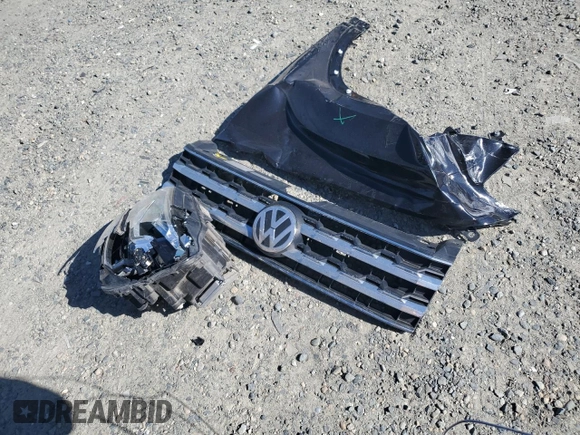 2018 Volkswagen Atlas SEL z VIN 1V2MR2CA5JC556584, wystawiony jako Copart lot #54410255 z przebiegiem 111 580 mil mil oraz Szkoda całkowita • Salvage title. Historia ofert i sprzedaży dostępna na DreamBid. Obrazek 13.