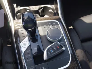 2020 BMW 3 Series 330i с VIN 3MW5R1J00L8B27239, выставлен на аукционе IAAI как лот 42269346 с пробегом 55 822 миль миль и . История ставок и продаж доступна на DreamBid. Изображение 11.