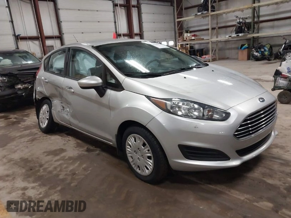 2015 Ford Fiesta S z VIN 3FADP4TJ7FM220448, wystawiony jako IAAI lot #41688114 z przebiegiem 43 779 mil mil oraz . Historia ofert i sprzedaży dostępna na DreamBid. Obrazek 1.