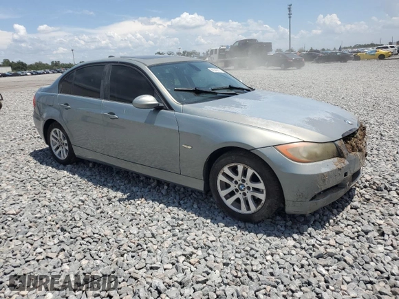2007 BMW 3 Series 328i z VIN WBAVA33597PG52774, wystawiony jako Copart lot #60345555 z przebiegiem 189 361 mil mil oraz Szkoda całkowita • Salvage title. Historia ofert i sprzedaży dostępna na DreamBid. Obrazek 4.