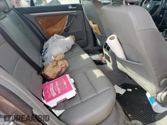 2006 Volkswagen Jetta 2.5L with VIN 3VWRF81K86M787335, listed as a Copart auction lot 64743315 with 167,886 mi miles and Salvage title. Bid and sale history available at DreamBid. Image 10.