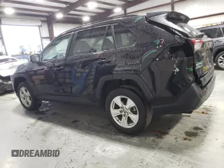 2021 Toyota RAV4 XLE with VIN 2T3W1RFVXMC161134, listed as a Copart auction lot 58499515 with 45,660 mi miles and Clean title. Bid and sale history available at DreamBid. Image 2.
