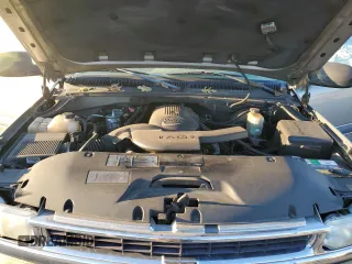 2002 Chevrolet Tahoe LT with VIN 1GNEK13ZX2J244226, listed as a Copart auction lot 76296654 with 192,194 mi miles and Clean Title. Bid and sale history available at carsss.com. Image 12.