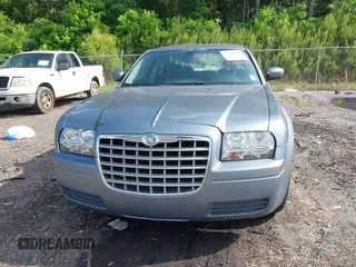 2007 Chrysler 300 with VIN 2C3LA43R07H860986, listed as a IAAI auction lot 42162490 with 117,334 mi miles. Bid and sale history available at carsss.com. Image 6.
