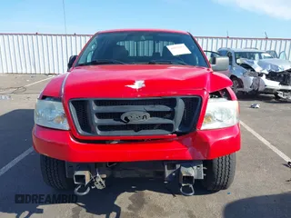 2006 Ford F-150 XLT z VIN 1FTPW14V96KC52092, wystawiony jako IAAI lot #42034553 z przebiegiem 178 376 mil mil oraz . Historia ofert i sprzedaży dostępna na DreamBid. Obrazek 13.