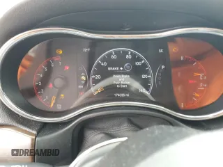 2014 Jeep Grand Cherokee Laredo with VIN 1C4RJFAG3EC354877, listed as a Copart auction lot 49895145 with 174,035 mi miles and Salvage Title. Bid and sale history available at carsss.com. Image 9.