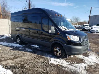 2018 Ford Transit XL z VIN 1FBVU4XGXJKA27026, wystawiony jako Copart lot #85449514 z przebiegiem 142 942 mil mil oraz Szkoda całkowita • Salvage title. Historia ofert i sprzedaży dostępna na DreamBid. Obrazek 4.