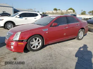 2008 Cadillac STS RWD z VIN 1G6DZ67A480194944, wystawiony jako Copart lot #72396734 z przebiegiem 95 942 mil mil oraz Szkoda całkowita • Salvage title. Historia ofert i sprzedaży dostępna na DreamBid. Obrazek 1.