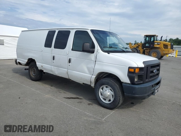 2008 Ford Econoline Cargo Commercial z VIN 1FTSS34L68DB10502, wystawiony jako Copart lot #62967905 z przebiegiem 182 851 mil mil oraz Czysty tytuł • Clean title. Historia ofert i sprzedaży dostępna na DreamBid. Obrazek 4.