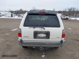 1997 Toyota 4Runner Limited with VIN JT3GN87R8V0031320, listed as a IAAI auction lot 41290049 with 155,500 mi miles. Bid and sale history available at carsss.com. Image 16.