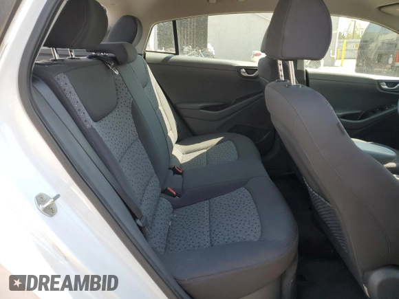 2017 Hyundai Ioniq Blue z VIN KMHC65LC3HU037395, wystawiony jako Copart lot #54476255 z przebiegiem 60 242 mil mil oraz Szkoda całkowita • Salvage title. Historia ofert i sprzedaży dostępna na DreamBid. Obrazek 11.