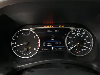 2024 Nissan Sentra SV z VIN 3N1AB8CV6RY311278, wystawiony jako Copart lot #55789685 z przebiegiem 13 029 mil mil oraz Szkoda całkowita • Salvage title. Historia ofert i sprzedaży dostępna na DreamBid. Obrazek 9.