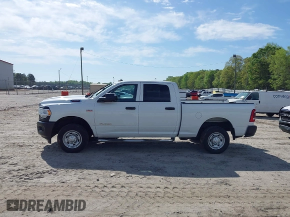 2022 Ram 2500 Tradesman with VIN 3C6UR4CJ8NG154694, listed as a IAAI auction lot 42008437 with 102,623 mi miles and . Bid and sale history available at DreamBid. Image 14.