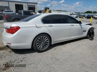 2012 BMW 7 Series 740Li с VIN WBAKB4C56CC575981, выставлен на аукционе Copart как лот 56058925 с пробегом 127 708 миль миль и Списание • Salvage title. История ставок и продаж доступна на DreamBid. Изображение 3.