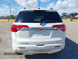 2017 GMC Acadia Denali z VIN 1GKKNXLS4HZ162970, wystawiony jako IAAI lot #42266517 z przebiegiem 60 605 mil mil oraz . Historia ofert i sprzedaży dostępna na DreamBid. Obrazek 16.