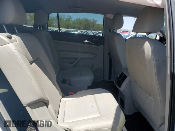 2019 Volkswagen Atlas SE with VIN 1V2WR2CA7KC598569, listed as a Copart auction lot 52291815 with 92,778 mi miles and Salvage title. Bid and sale history available at DreamBid. Image 12.