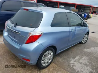 2013 Toyota Yaris L с VIN JTDJTUD34DD569410, выставлен на аукционе IAAI как лот 42469543 с пробегом 179 992 миль миль и . История ставок и продаж доступна на DreamBid. Изображение 4.